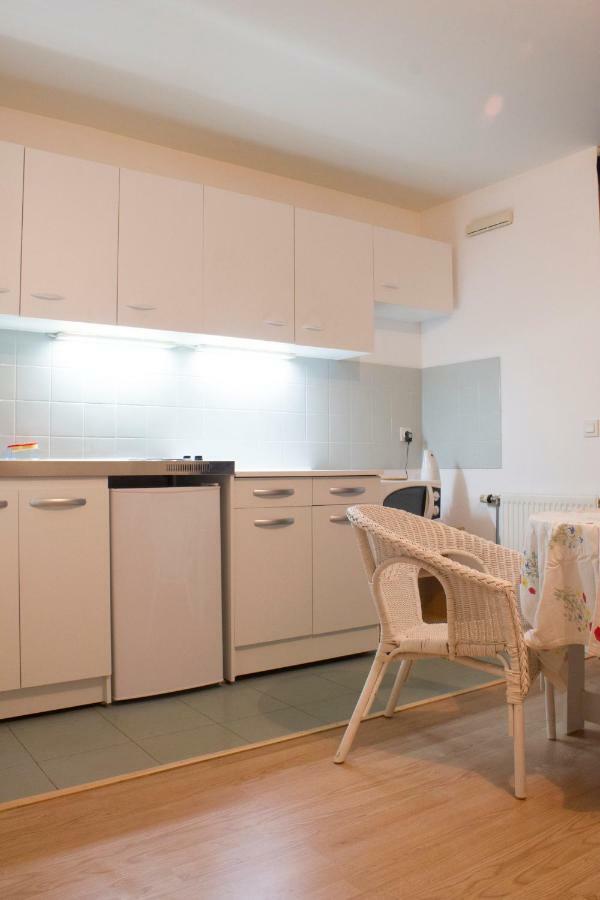 Studios De Standing - Emeraude - Lille EuraΛιλ Εξωτερικό φωτογραφία